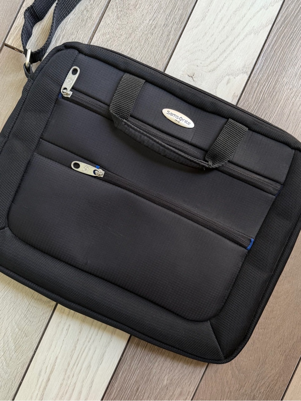 Samsonite Black Laptop Shoulder Bag - Picture 2 of 6
